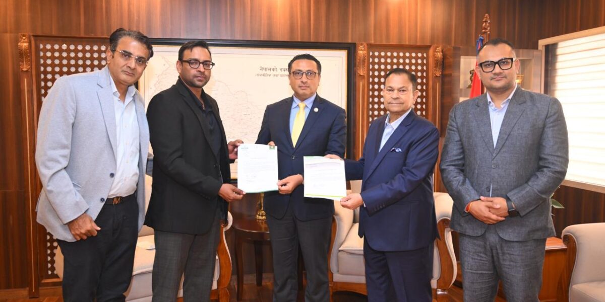 बाढीपीडितको लागि शिवम् सिमेन्टद्वारा ११ हजार बोरा सिमेन्ट र शिवम् होल्डिङ्सद्वारा २१ लाख सहयोग घोषणा