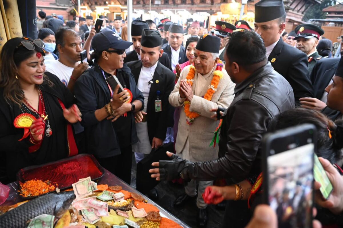 मुलुकका उच्च पदस्थ व्यक्ती बसन्तपुरमा