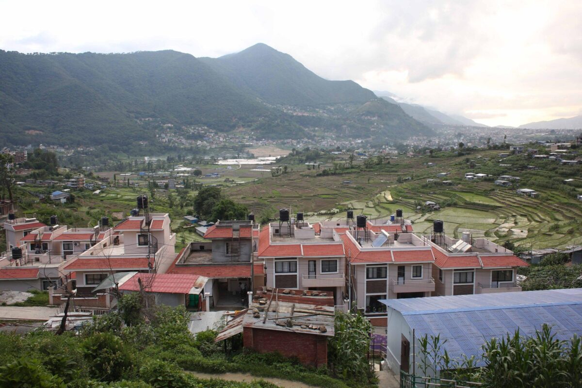 सहर फैलिँदै, खेत हराउँदै; काँठ क्षेत्रमा बढ्दो संकट