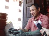 तिहारको झिलिमिलीमा हराउँदै माटोका पाला